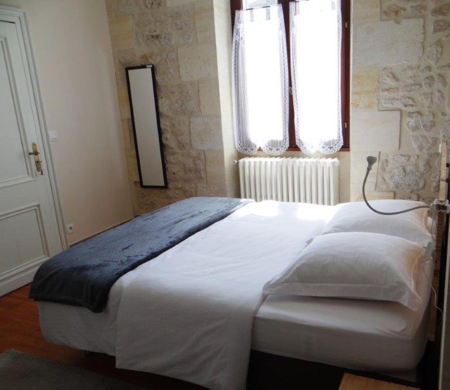 Au Coeur Des Vignobles Bed & Breakfast Saint-Estèphe Eksteriør bilde