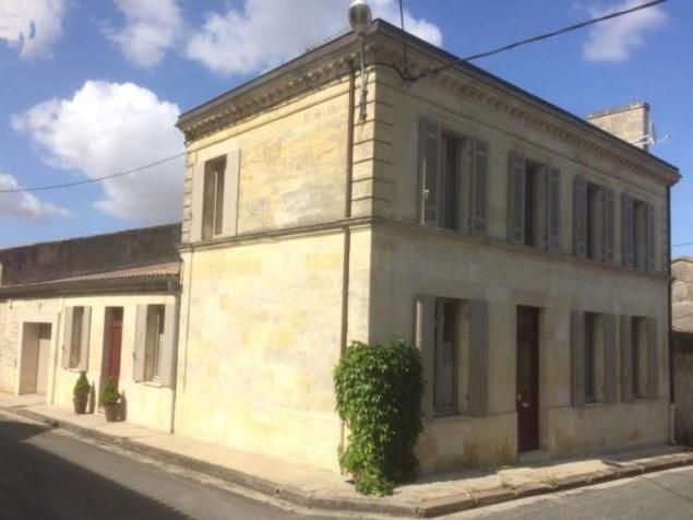 Au Coeur Des Vignobles Bed & Breakfast Saint-Estèphe Eksteriør bilde